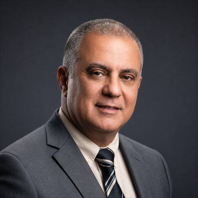 Carlos Mello, Fundador